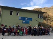 İŞADAMAI ÖMER KAHVECİ ÖĞRENCİLERİMİZE